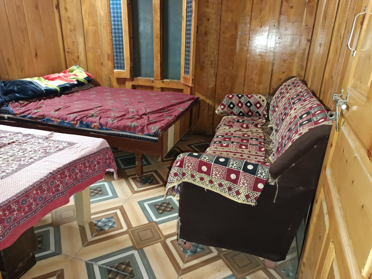 Gallery image